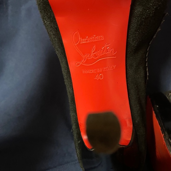 Louboutin Black Leather Suede Peep Toe Pumps 40 - Picture 8 of 8